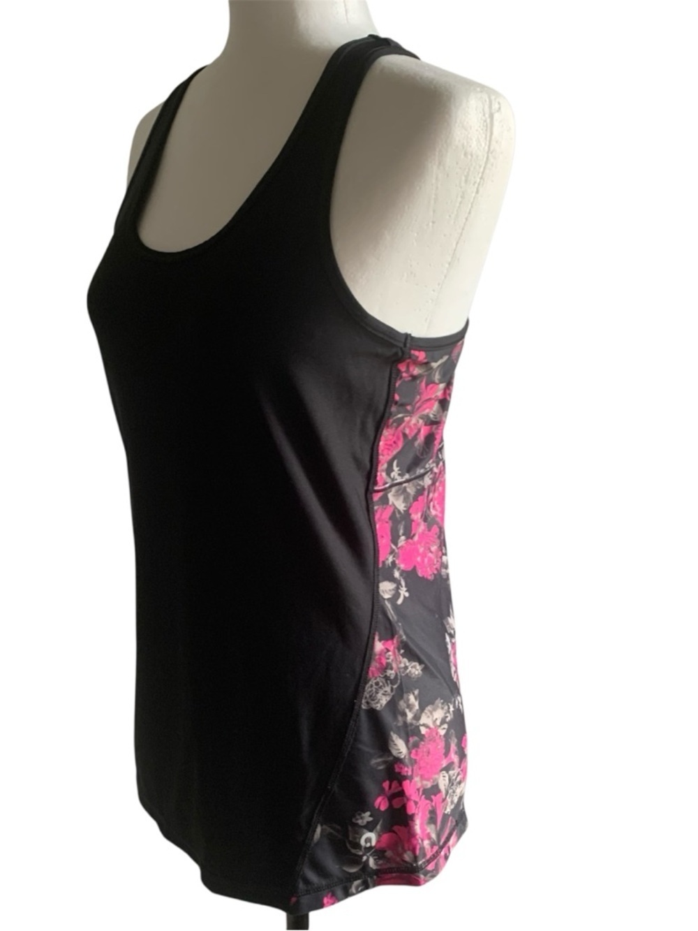 Sports Tunic Tank Gym Yoga Everyday Wear Black Floral Pink Size M - Picture 4 of 13